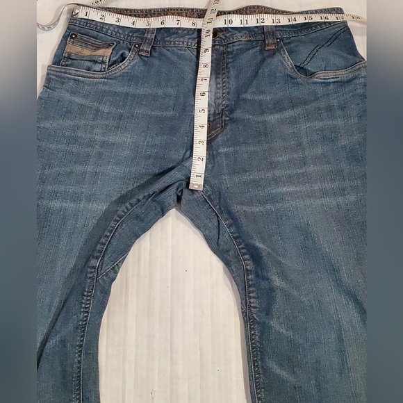 PRANA DENIM DARK BLUE LOGO BORN FROM THE EXPERIENCE CASUAL JEANS MENS 36x30 - Picture 8 of 8
